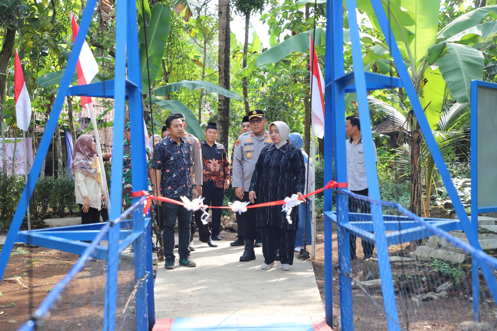 Jembatan Gantung Sungai Semawung, Permudah Akses Masyarakat Sekitar